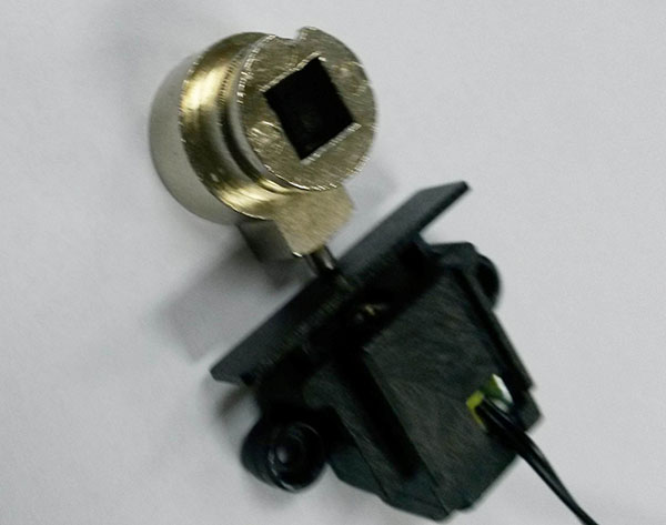 �������������������ר��